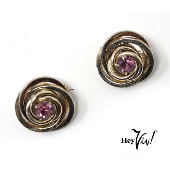 Vintage 2 Matching Coro Signed Pins 1" Swirl Design w Purple Rhinestone -Hey Viv - Picture 4 of 7